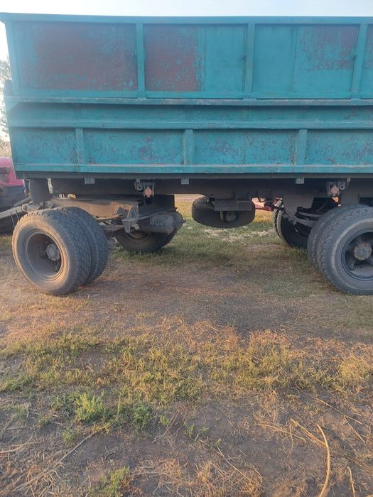 Продам прицеп камазовський