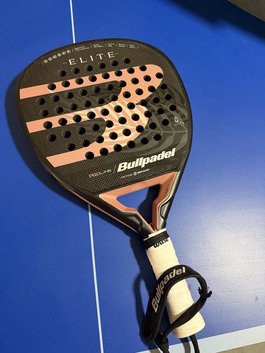 Raquete Padel Bullpadel elitte Gema triay 2025.