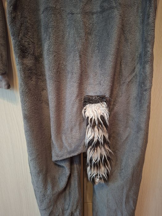 Kombinezon szop pracz w roz 134/140