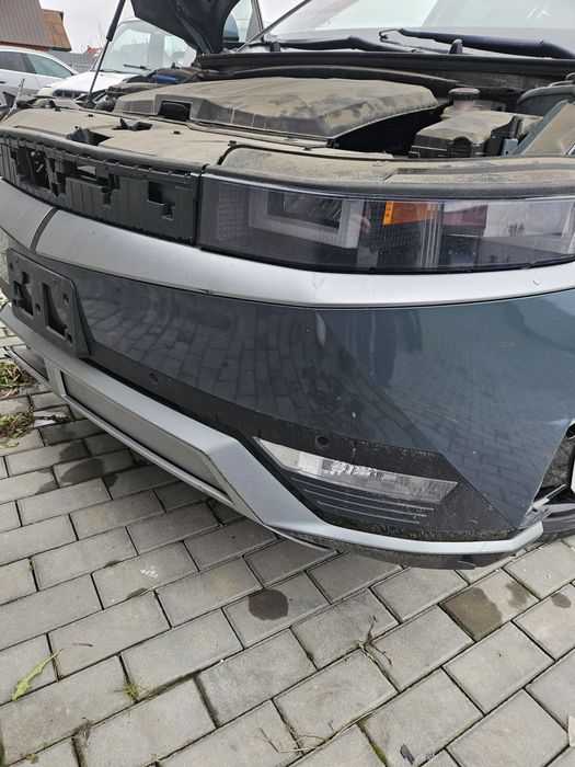 Ліва фара Іонік 5