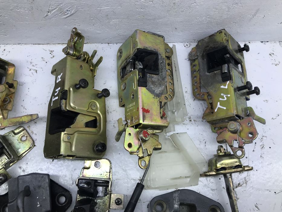 Замок замки ручка двери ручкиvolkswagen transporter t4