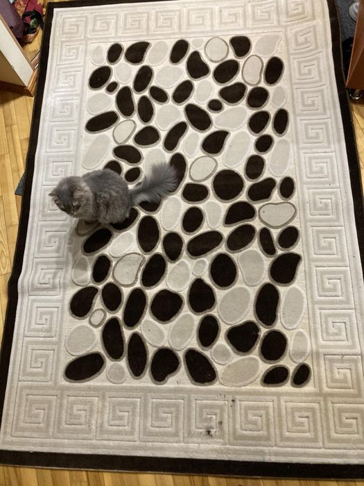 Килим білий якісний