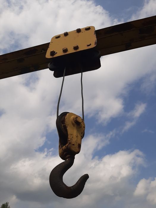 Suwnica bramowa masywna