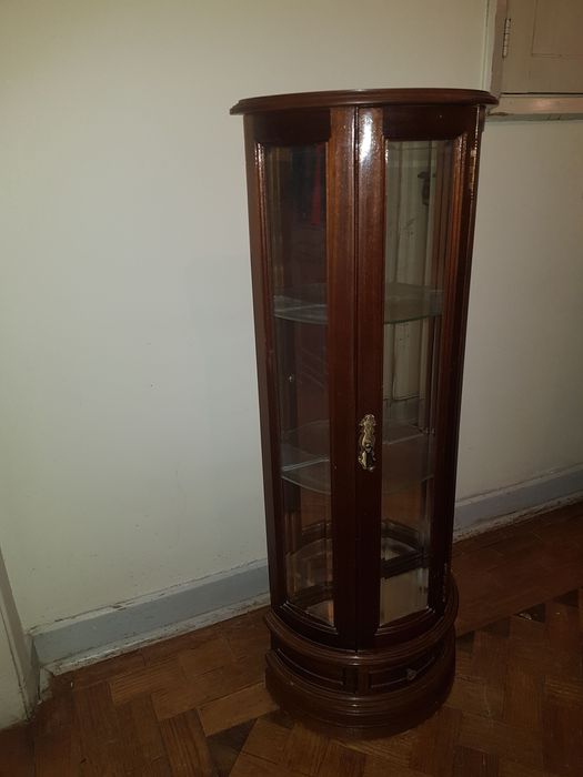 Cristaleira vitrine decorativa