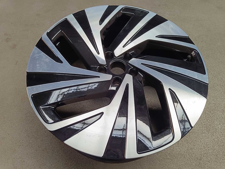 Felga Aluminiowa 11A601025B VW 8.5x21 5x112