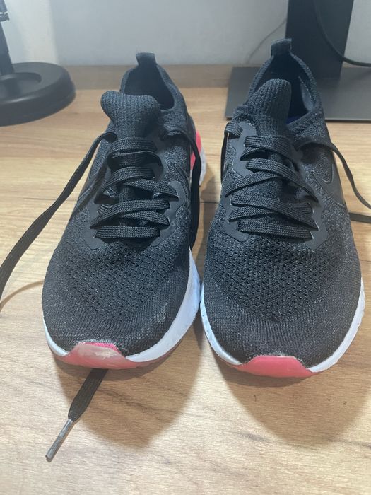 Кросівки nike 39 US8