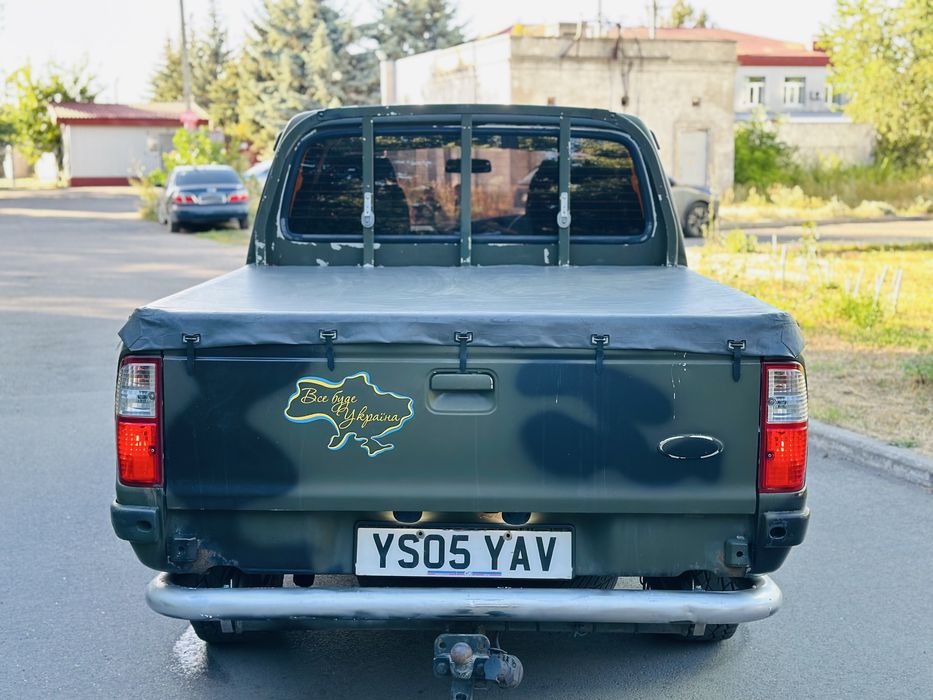 Продам Ford Ranger 2.5 дизель 4х4 пикап в хорошем состоянии