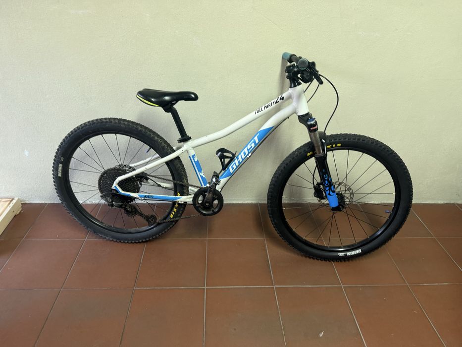 Bicicleta Ghost Full party roda 24
