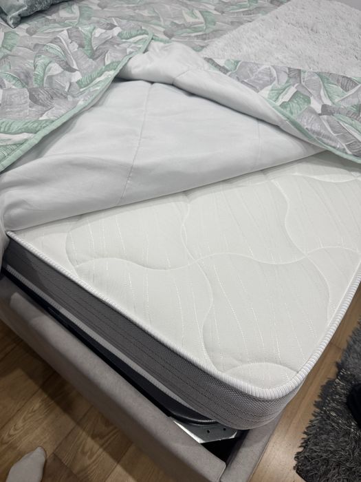 Cama complemente nova
