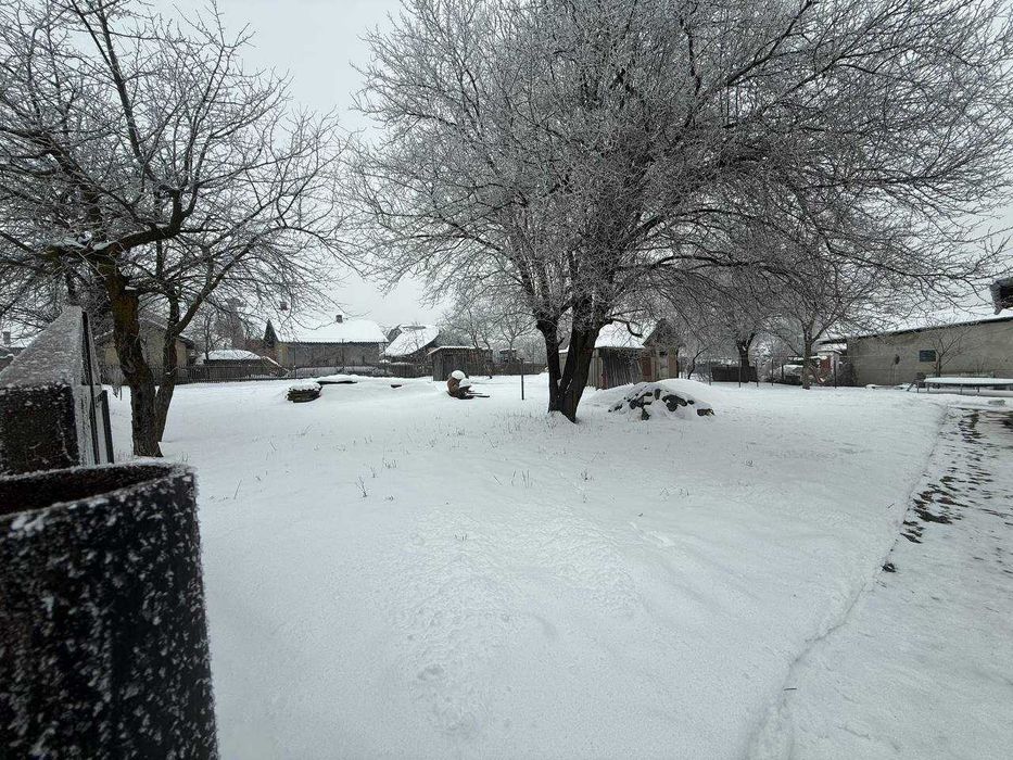 Продаж напівособняка в смт.Отинія