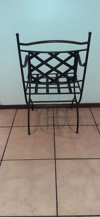 Cadeira de Braços em Ferro Forjado