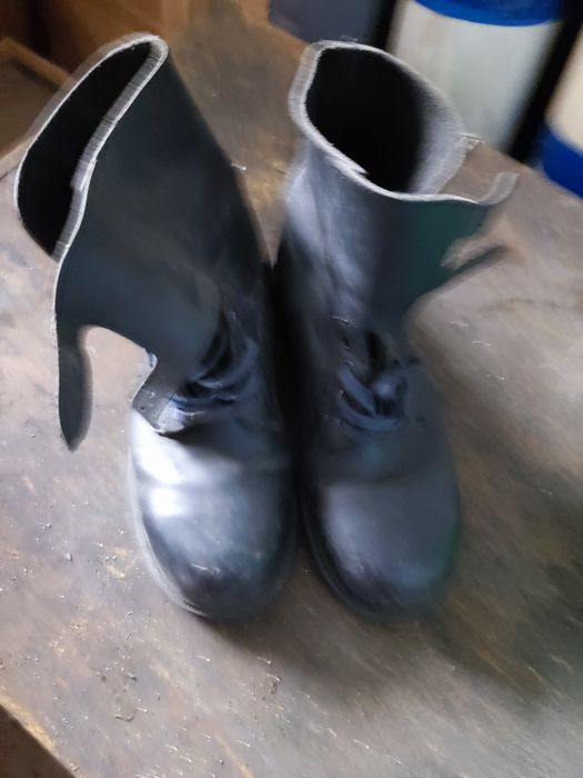 Buty glany, opinacze