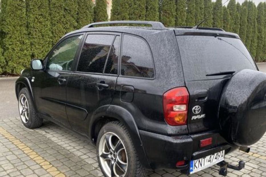 Продам Toyota Rav4