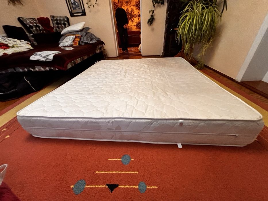 Продається матрац 220сm