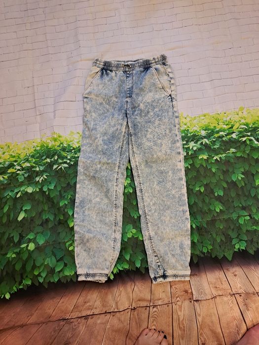 Reserved spodnie jeans cienkie rozm.158