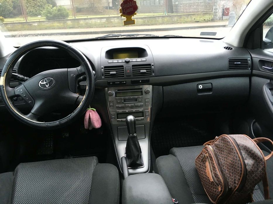 Toyota Avensis 2005 rok 2.0 D4D