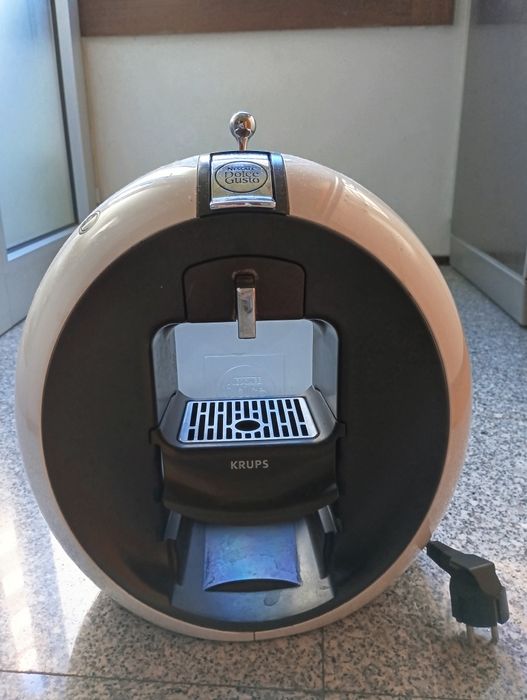 Máquina de café da Dolce Gusto