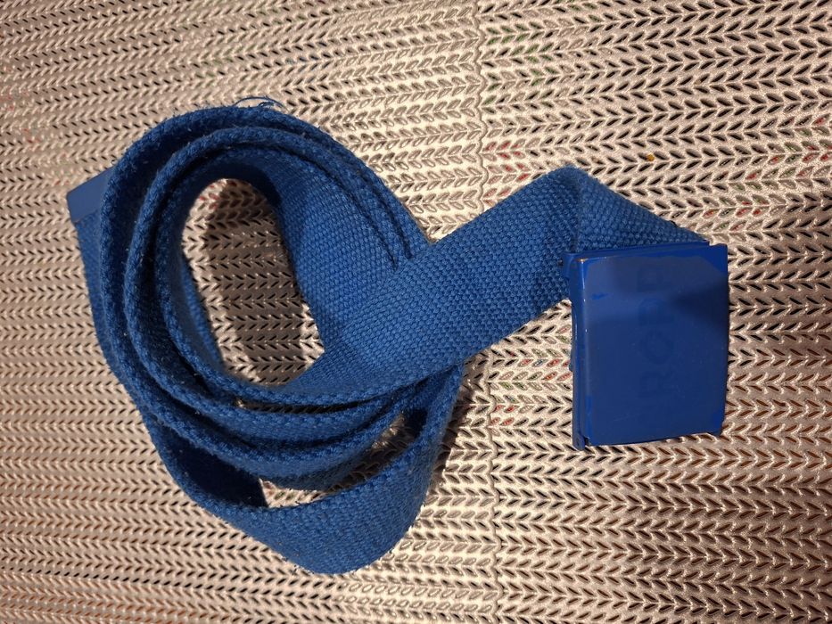 Nowe męskie spodnie jeansowe Diverse L+ pasek Cropp gratis32