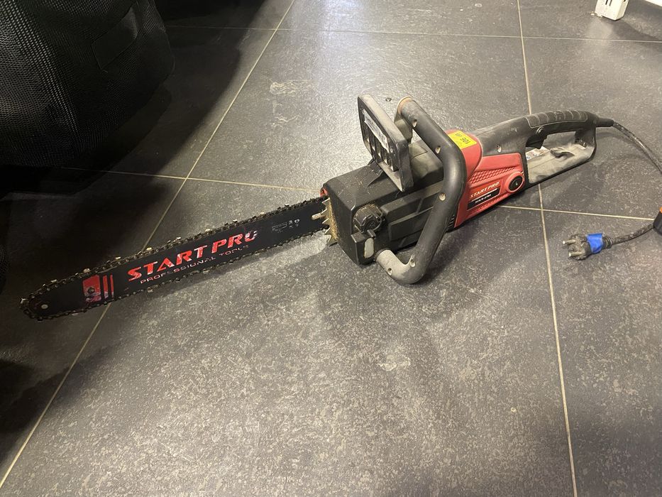 Електропилка StartPro scs/e-2750