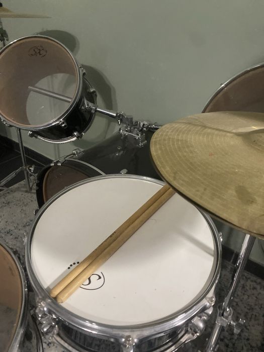Bateria Acústica SX – Pouco Uso
