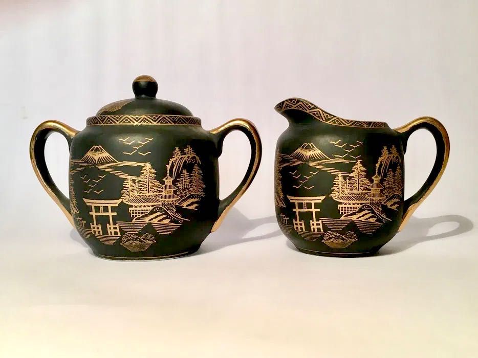 PORCELANA JAPONESA - açucareiro e leiteira - Mori China