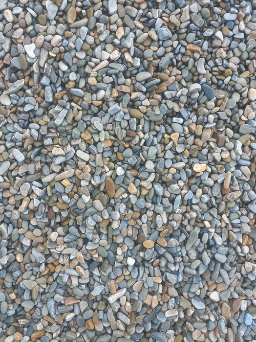 Галька річкова кольорова мита