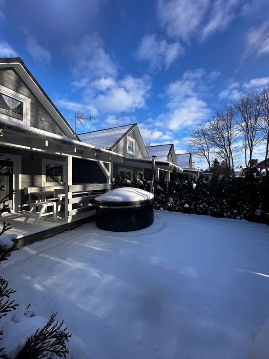 Domki nad jeziorem całoroczne na Kaszubach sauna balia Dobrogoszcz