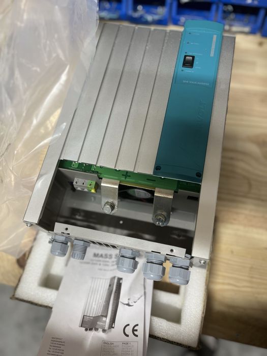 Novo Mastervolt Conversor carregador Sine 24V 1500W 230V