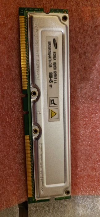 Placa de som e memorias