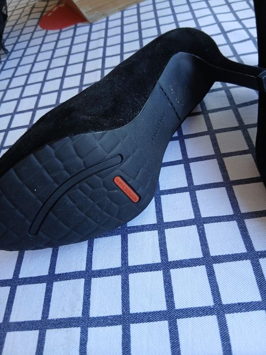 Sapatos mulher usados