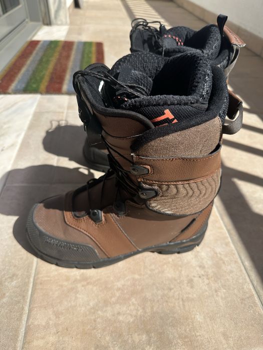 Botas de Snowboard nº 42- Quase novas