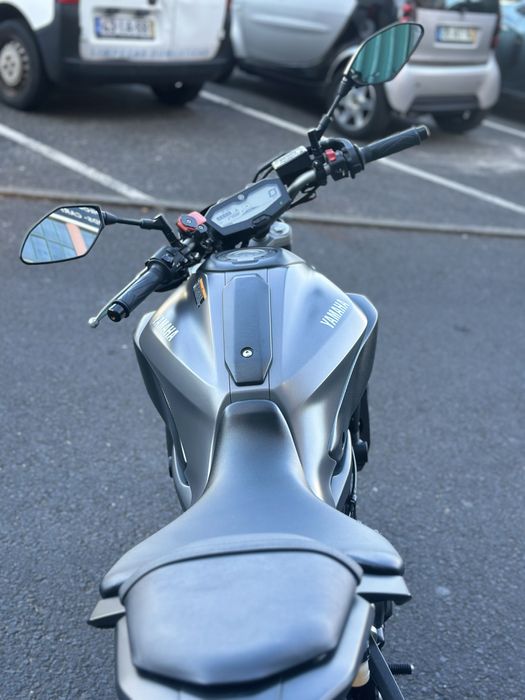 MT-07 - 17.500 Km + Quickshifter + Linha SC Project