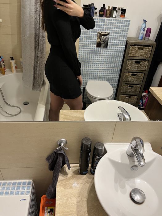 Czarna sukienka Rederved S 36