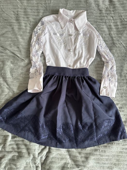 Шкільна форма для дівчинки