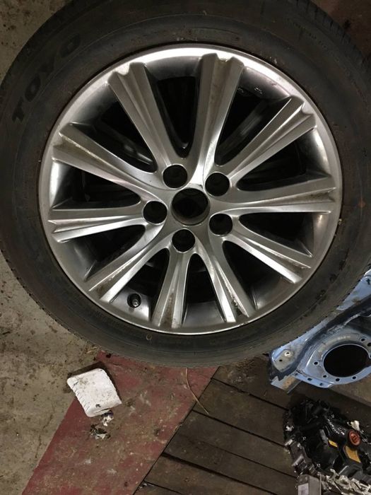 Диски,резина 215/55/17 лексус Lexus r17