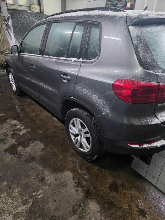 VW Tiguan LD7R polecam