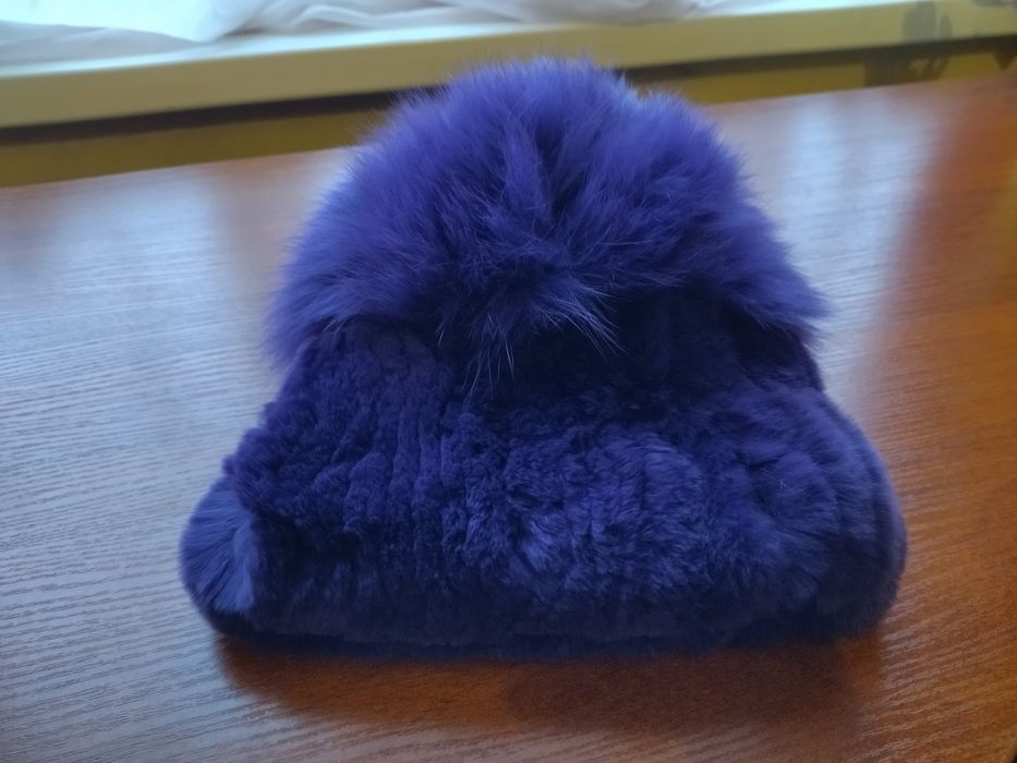 Зимняя шапка женская натуральный мех кролик