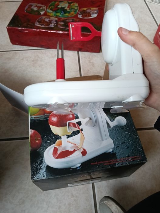 Descascador de frutas