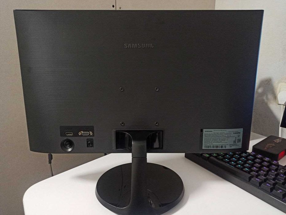 Монитор 22" Samsung S22F350 Slim Full HD HDMI (2020 год) + Кабель