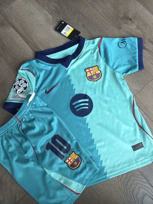 140 yamal lamine stroj fc barcelona