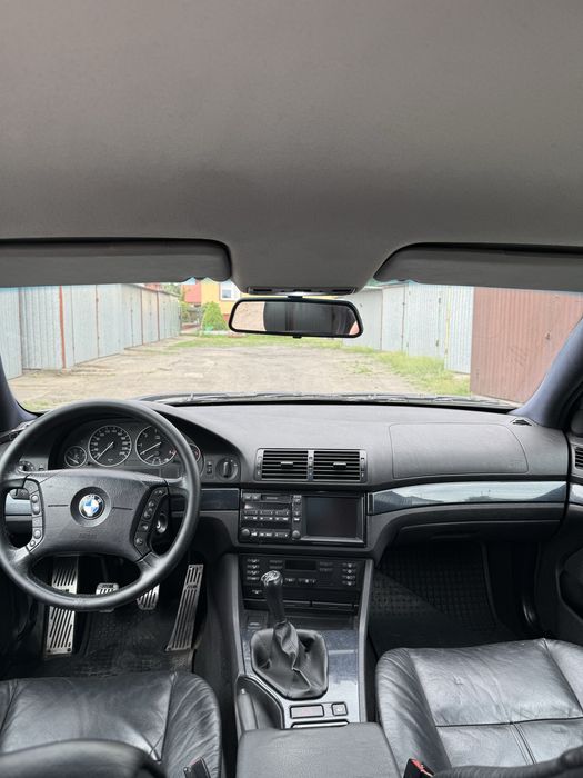 BMW E39 525 2000 Rok