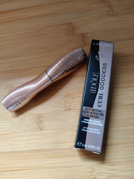 Lancome Lash Idole Curl Goddess 5ml miniaturka tuszu do rzęs
65,00 zł