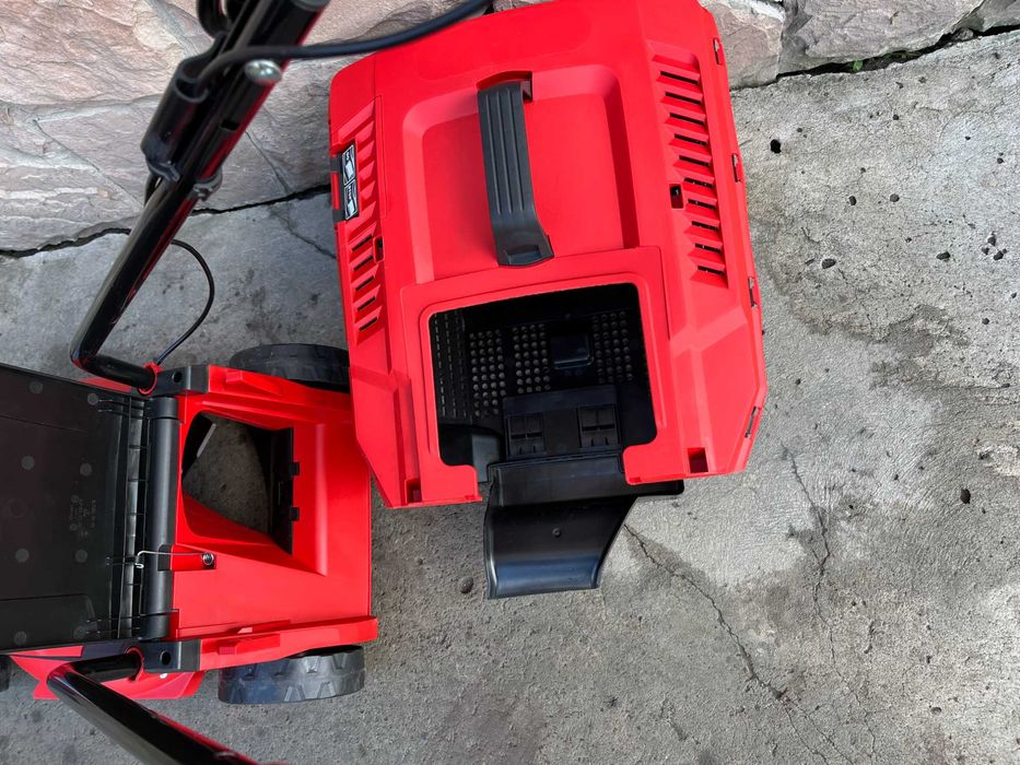 Газонокосарка акумуляторна Einhell GE-CM 18/32Li (АКБ 4.0А + ЗП)