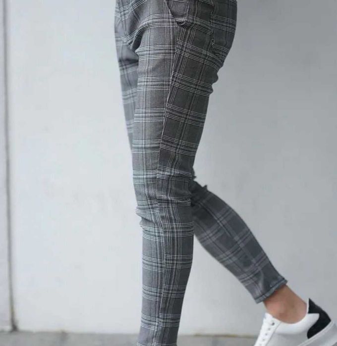 Чоловічі штани скині сірі в клітинку ZARA Man