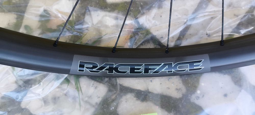 Rodas carbono Race Face Next'r 31