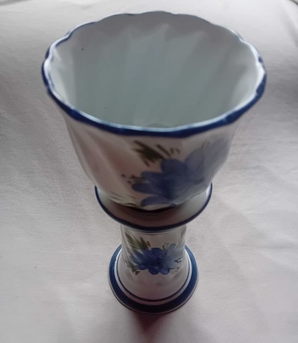 Ceramiczna osłonka doniczki z kolumną, ręcznie malowana. I poł. XX w.