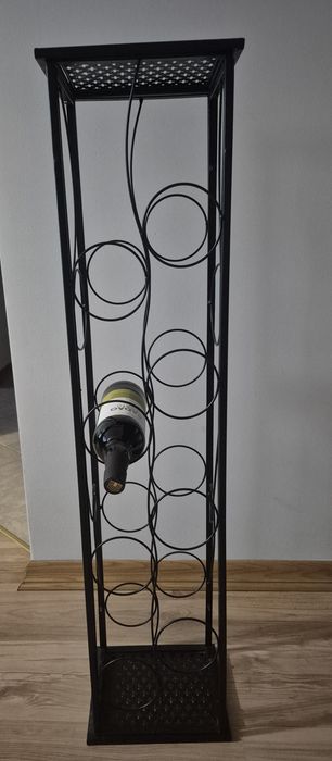 Stojak na wino metalowy