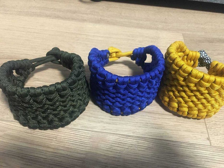 Браслети з паракорду і замшевої шкіри
