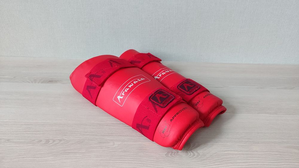 Фути Boyko та щитки Arawaza для теквондо ITF