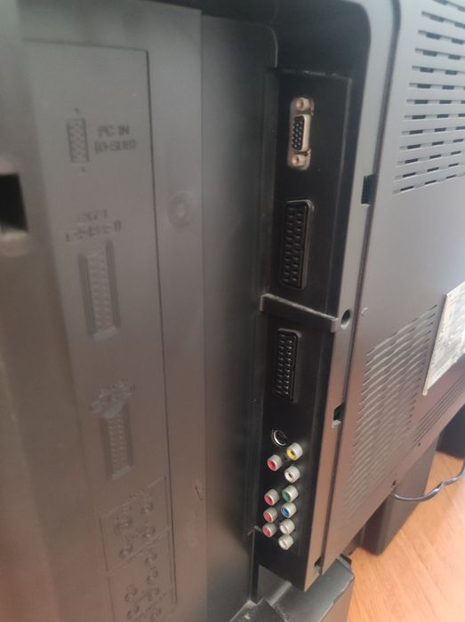 TV - JVC - 37 polegadas